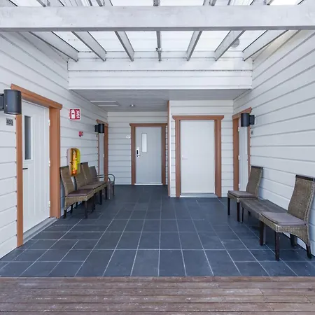Aquarius Hotel *
