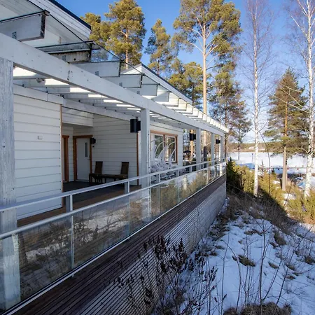 Aquarius Hotel *